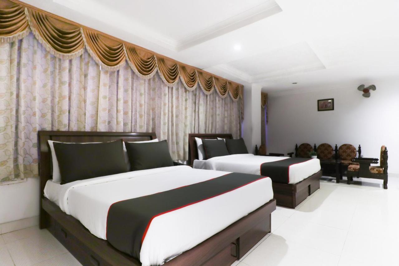 Oyo 13365 Hotel Teg Royal Amritsar Exterior photo