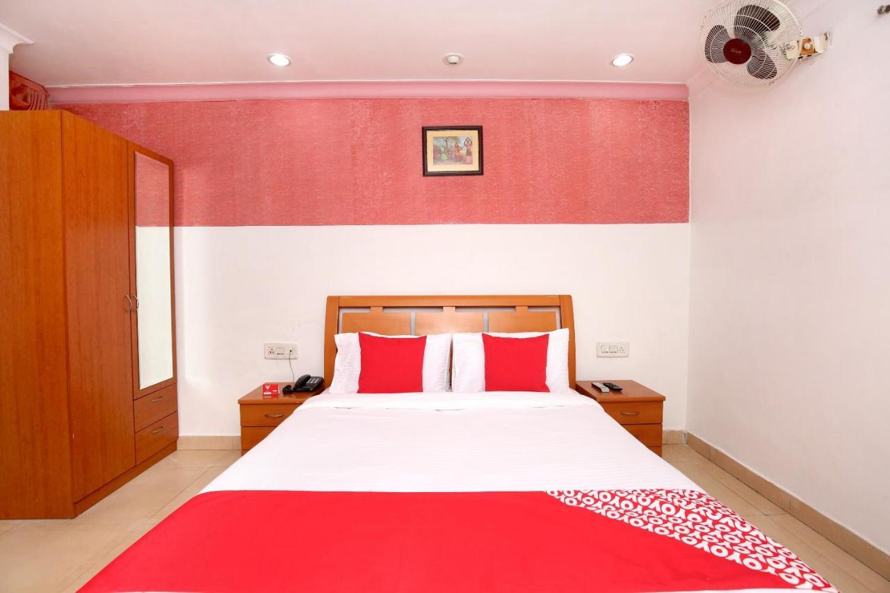 Oyo 13365 Hotel Teg Royal Amritsar Exterior photo